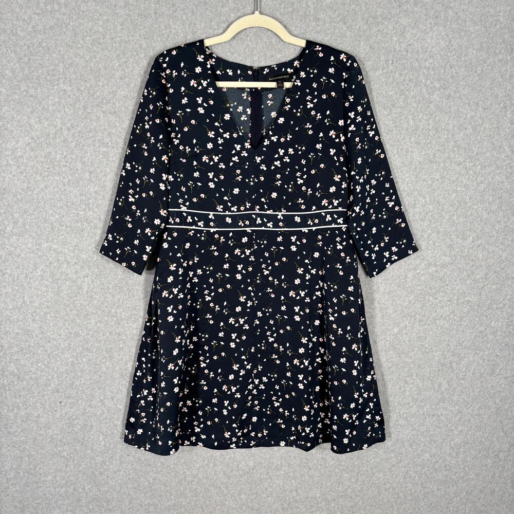Banana Republic Satin Babydoll Dress 6P Navy Floral Pockets Preppy Feminine Twee